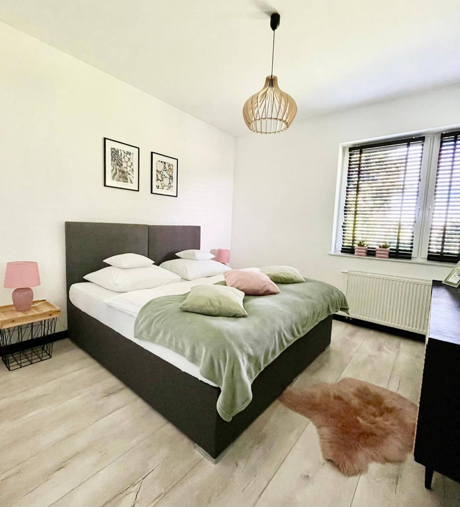 Apartament Ogrodowy Zakatek Uniejow Ngoại thất bức ảnh